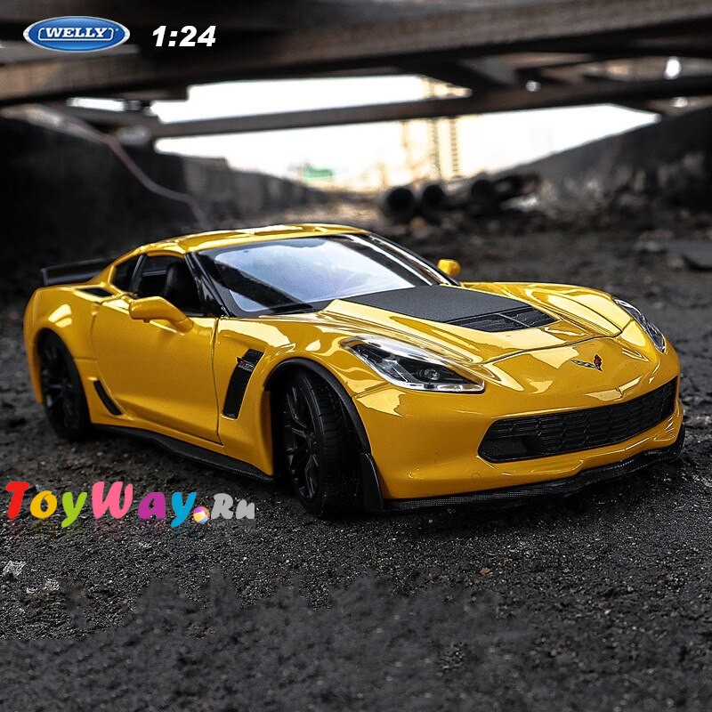 Модель машины – Chevrolet Corvette, масштаб 1:24  